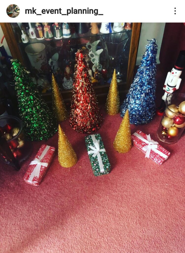 best dollar store DIY christmas Tree decoration